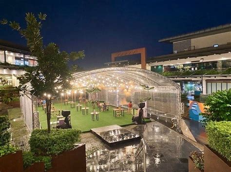 up town center directory|LIST: Where to dine outdoors at UP Town Center .